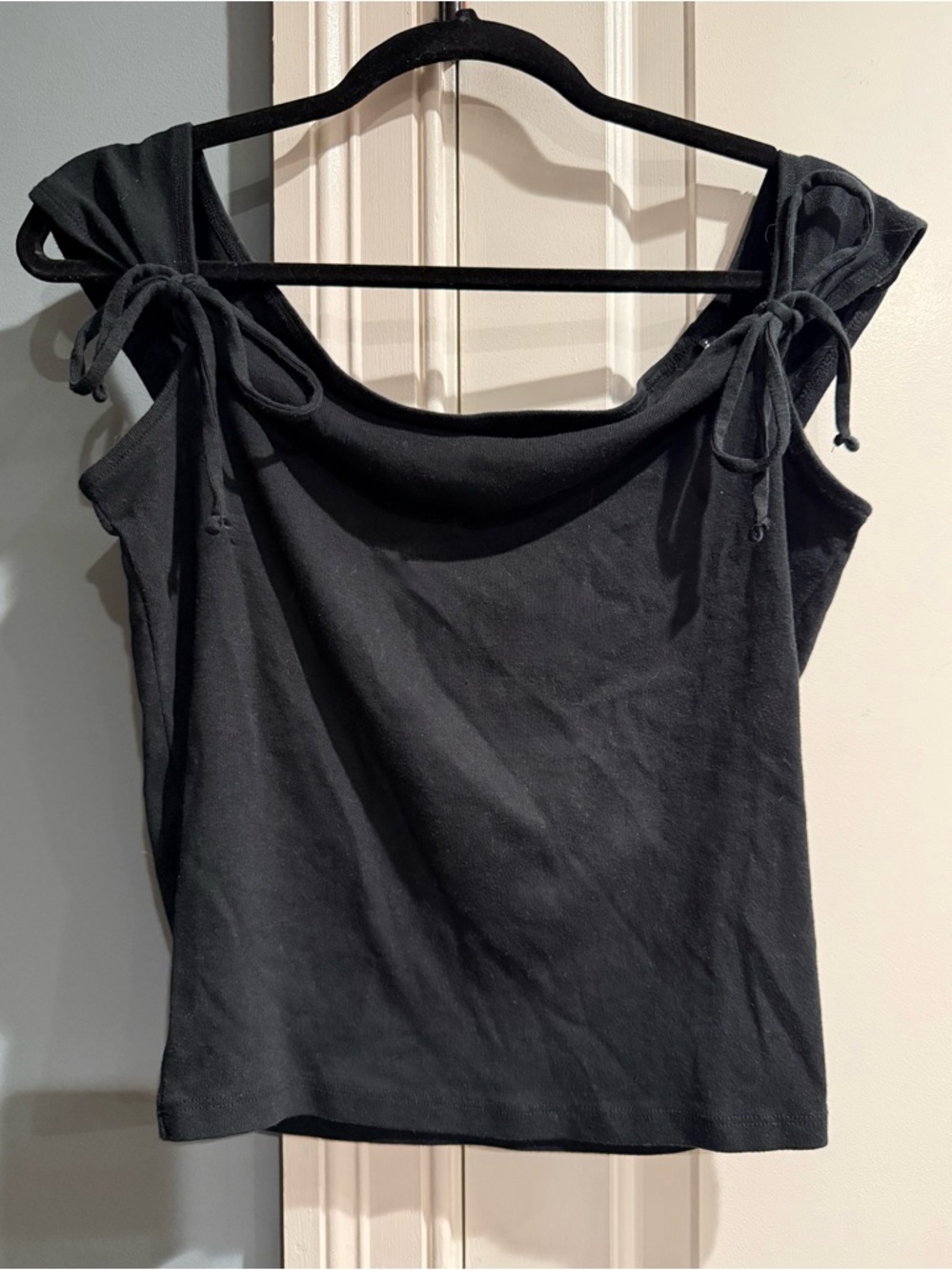 Hollister Black Tie-Shoulder Women's Top sz L